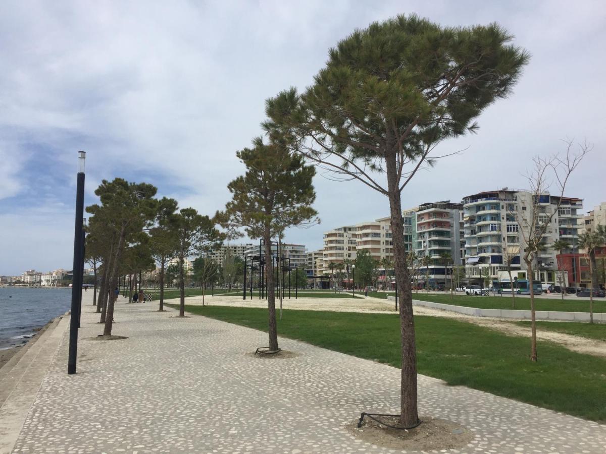 Sea View Apartment Onorato 1 Vlorë Buitenkant foto