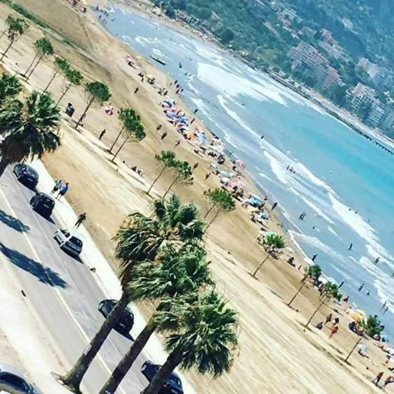 Sea View Apartment Onorato 1 Vlorë Buitenkant foto